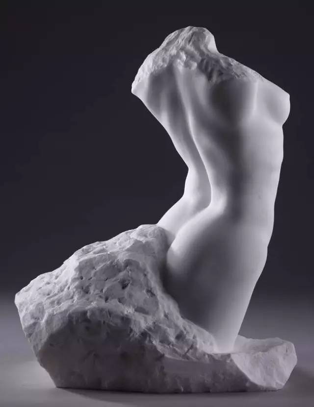 漢白玉女人體現代人體雕塑圖片