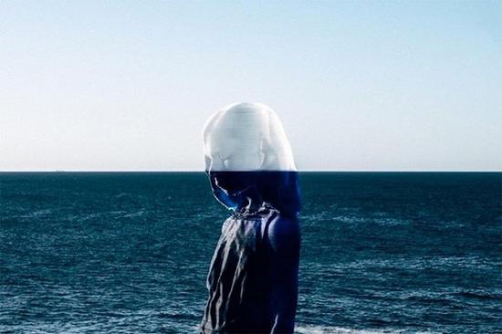 海洋女孩透明樹脂人物雕塑