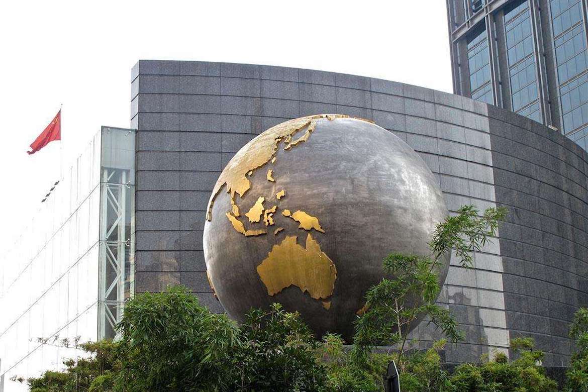 不銹鋼原色球形不銹鋼地球儀學校雕塑