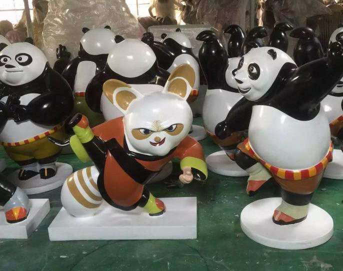 批量生產的玻璃鋼功夫熊貓雕塑