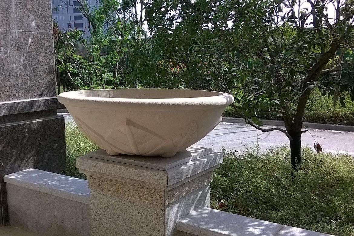 歐式玻璃鋼花盆雕塑