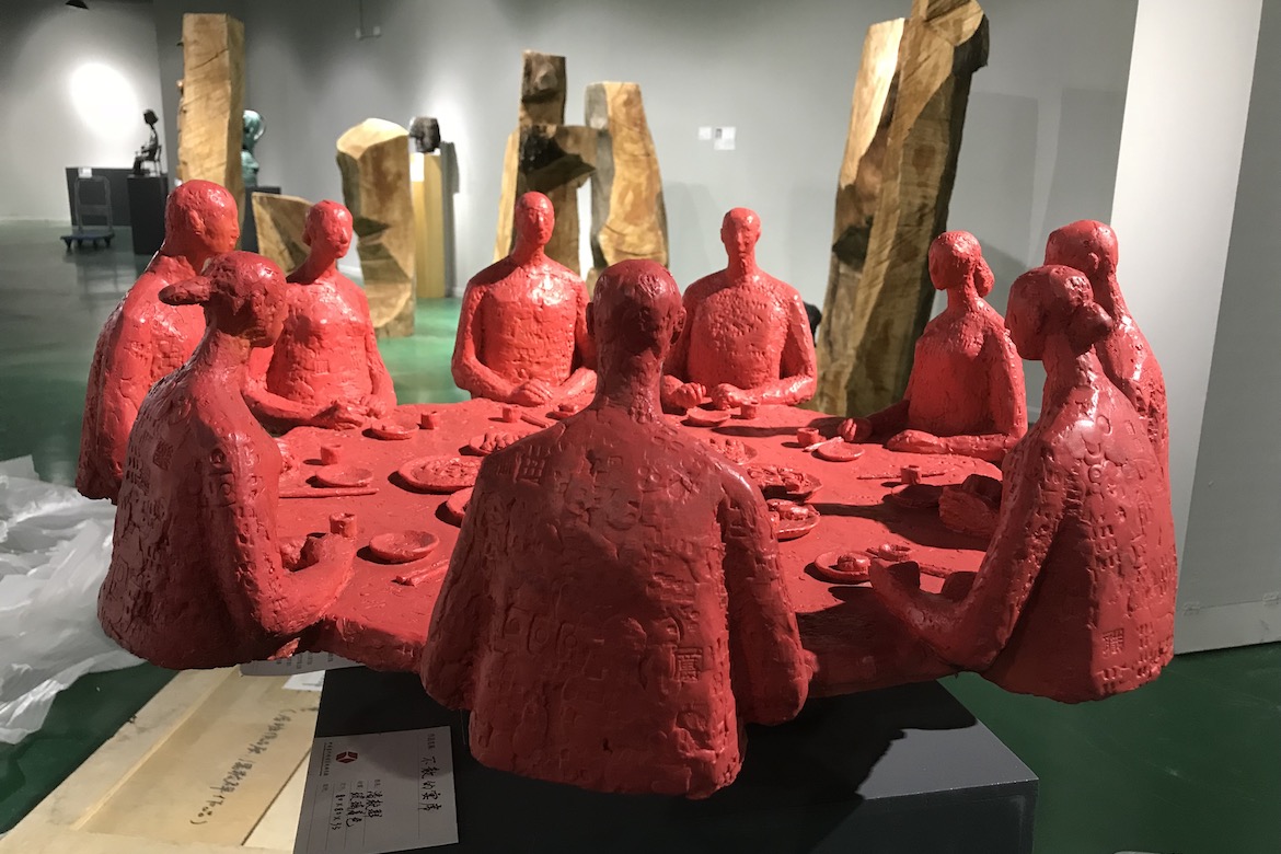 宴席紅色雕塑圖片欣賞