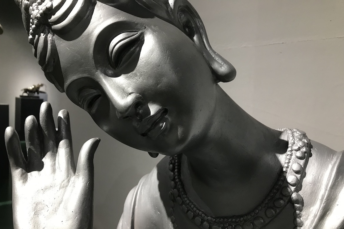 不銹鋼佛像雕塑設計