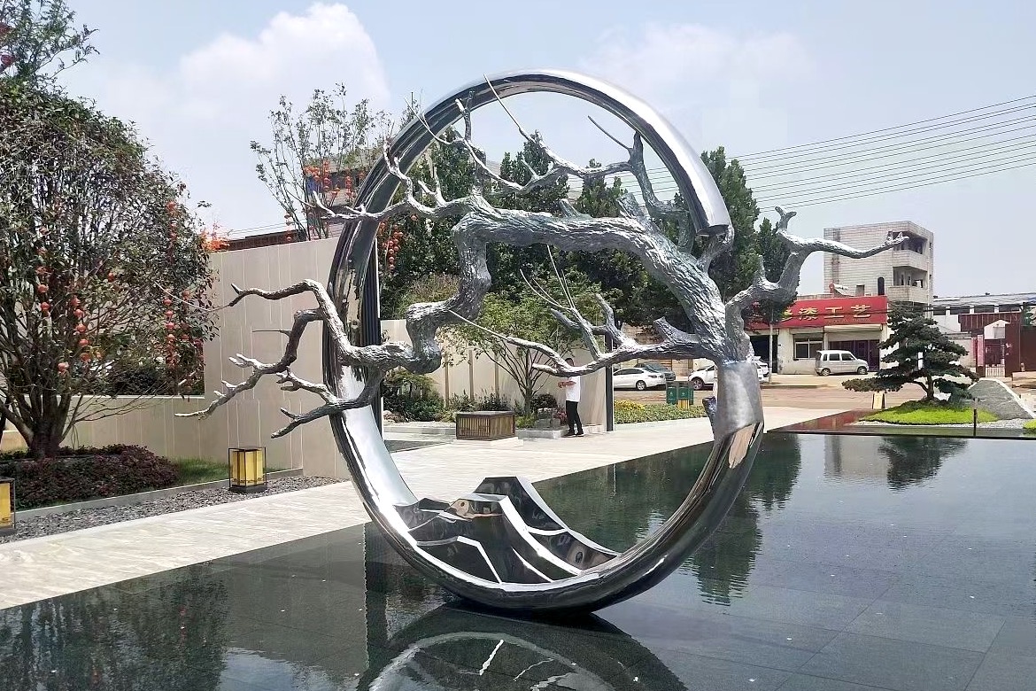 不銹鋼樹雕塑